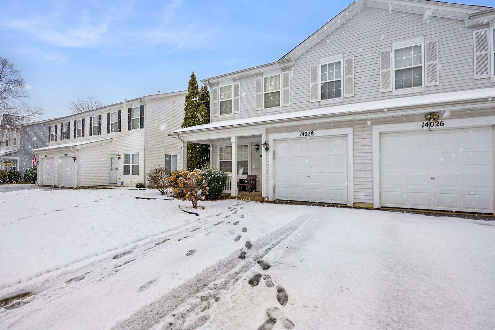 14028 Edgewater Drive