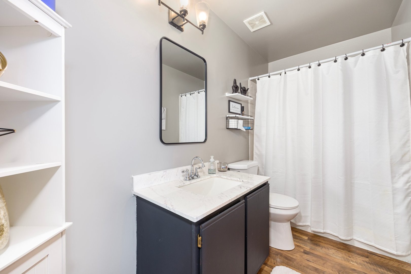 14028 Edgewater Drive