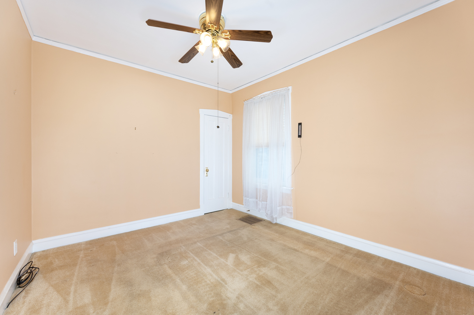 1177 S Clarence Avenue