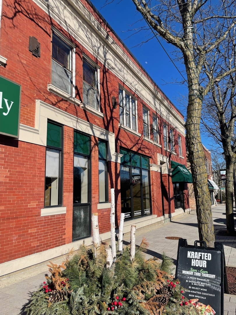 103 E 1 ST Street Unit: 2S