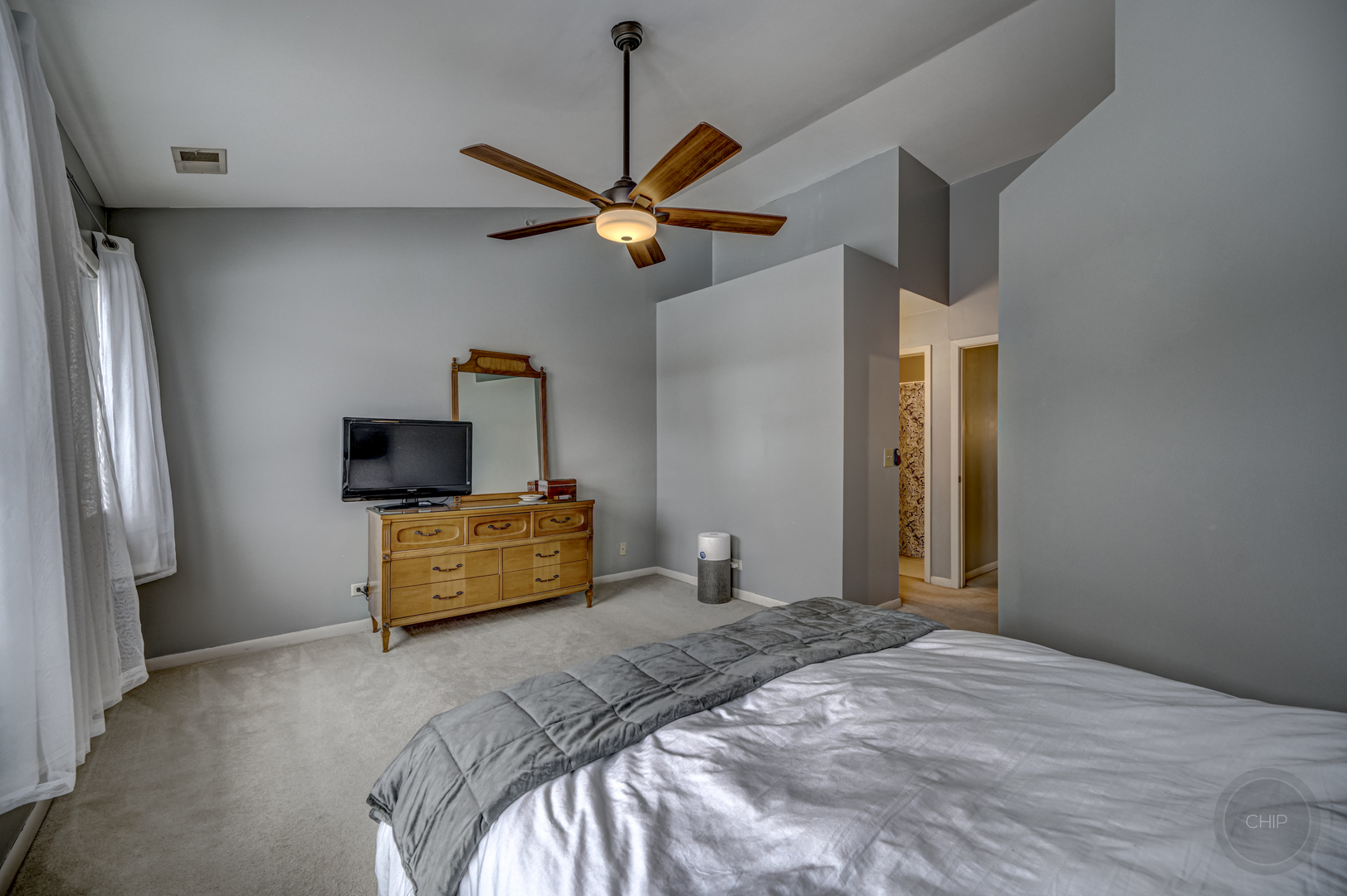 1136 E Cambria South Lane Unit: 1136