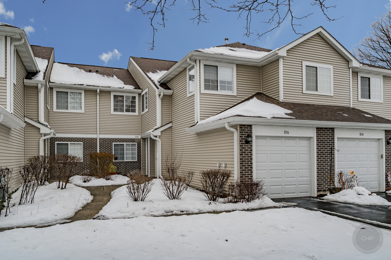 1136 E Cambria South Lane Unit: 1136