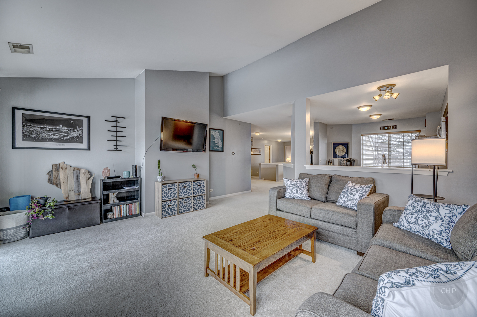 1136 E Cambria South Lane Unit: 1136