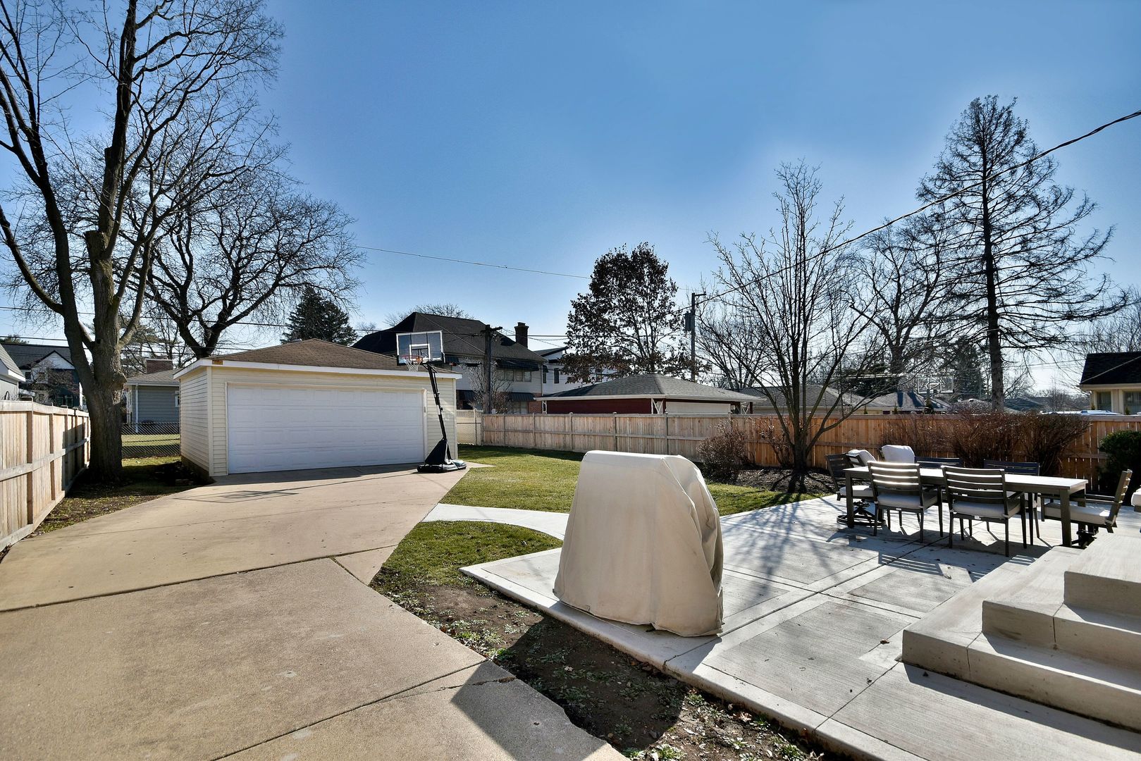 703 S Fairfield Avenue