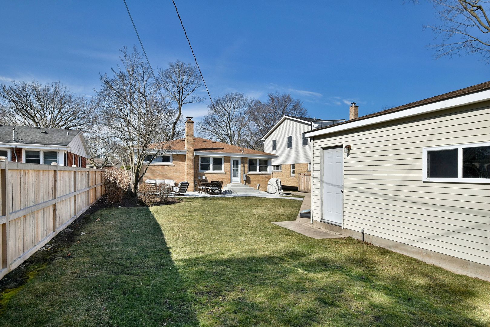 703 S Fairfield Avenue