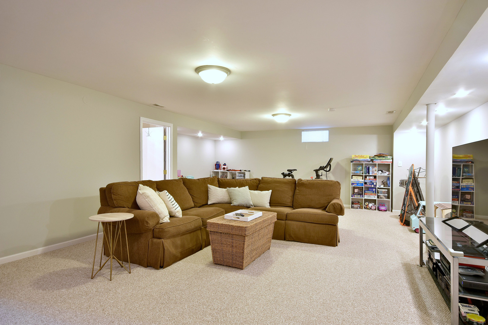 703 S Fairfield Avenue