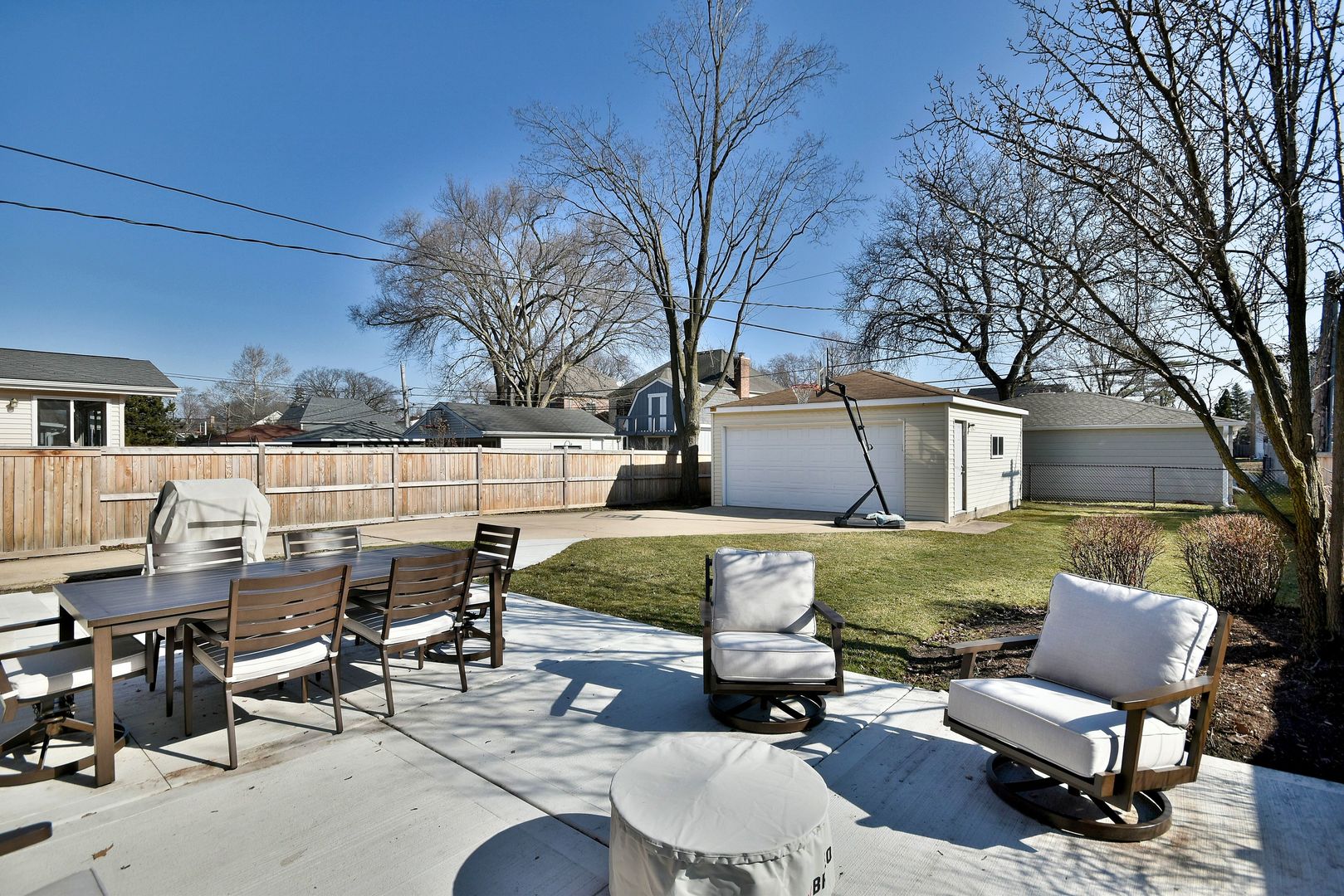 703 S Fairfield Avenue