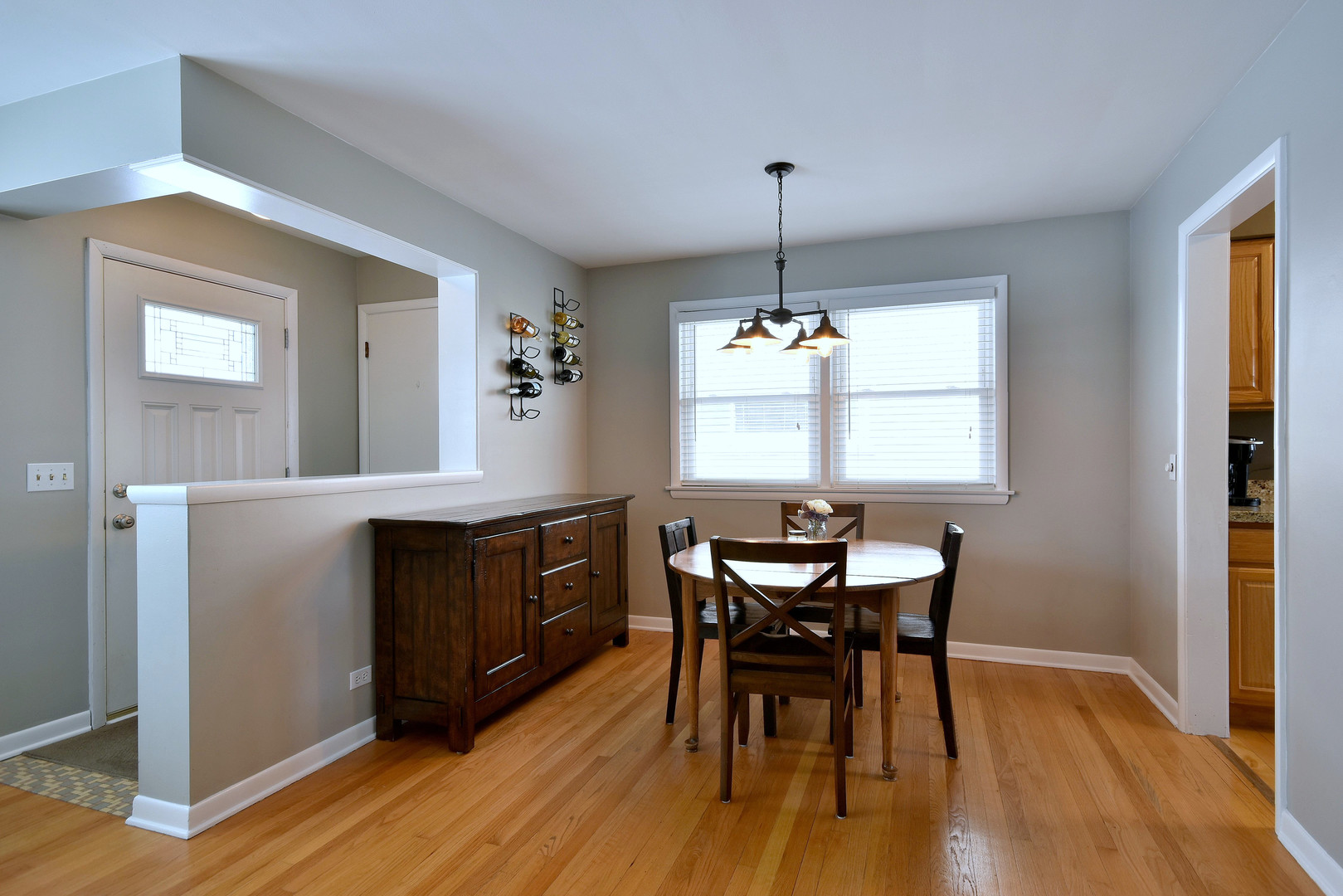 703 S Fairfield Avenue