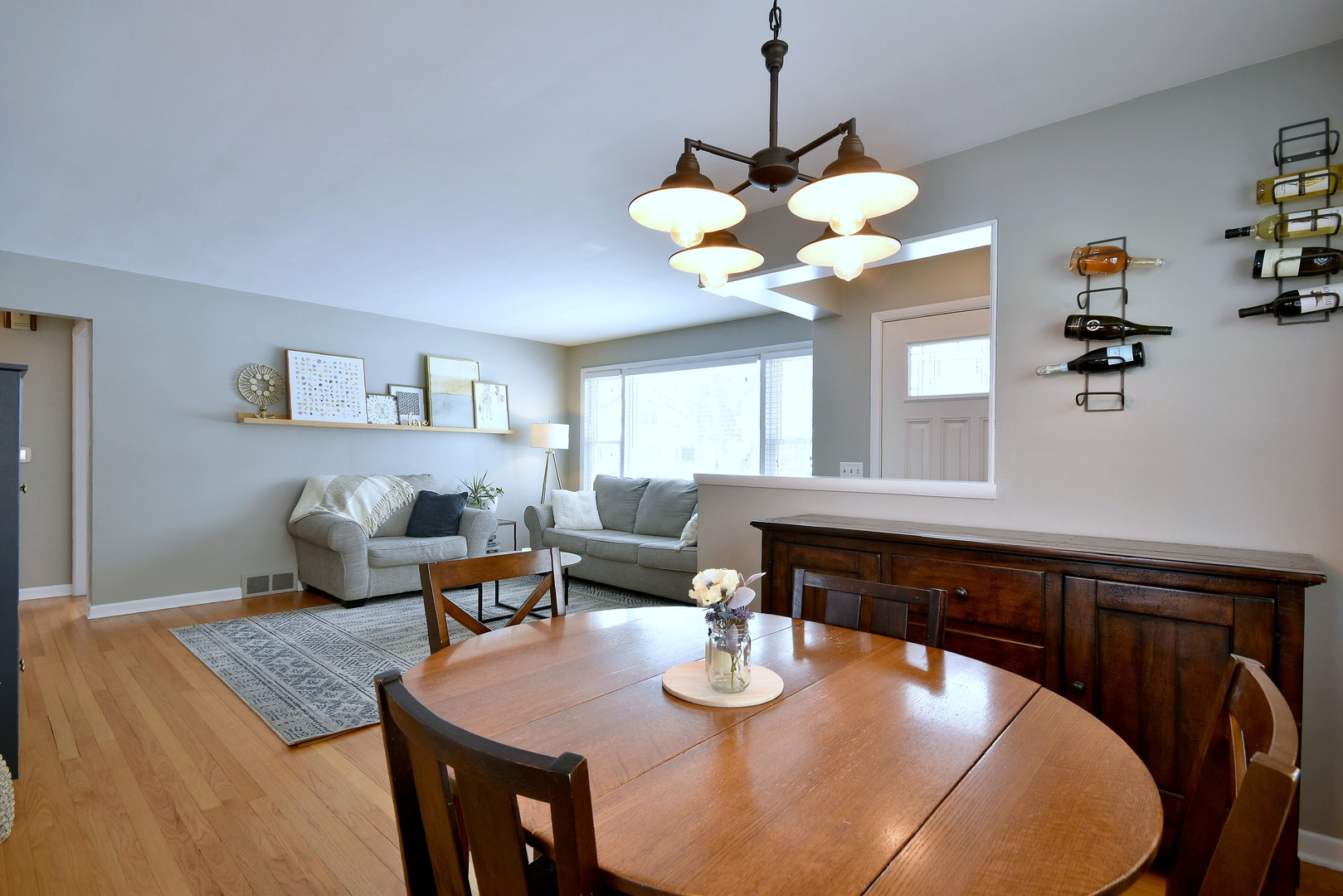 703 S Fairfield Avenue