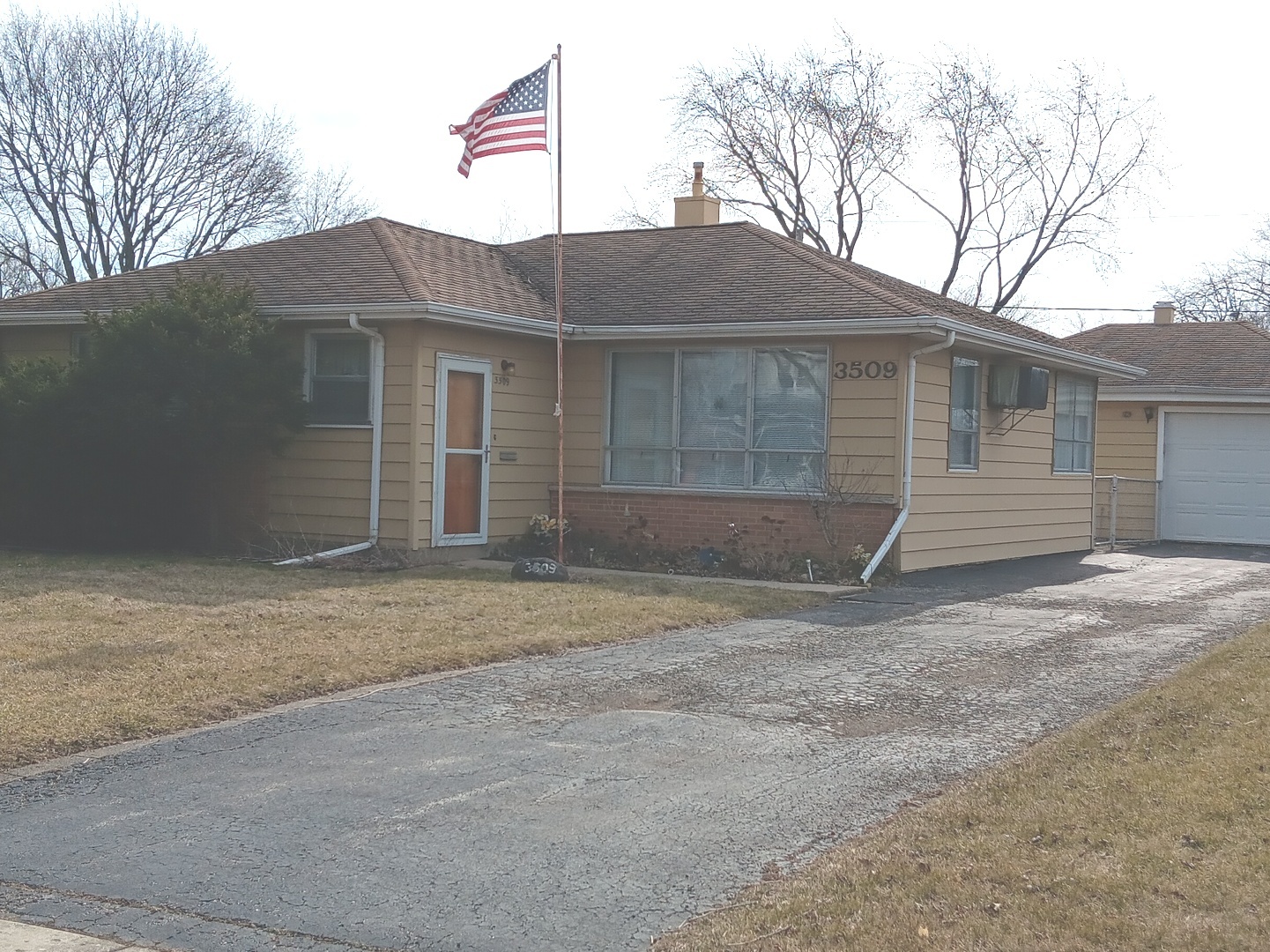 3509 Bobolink Lane