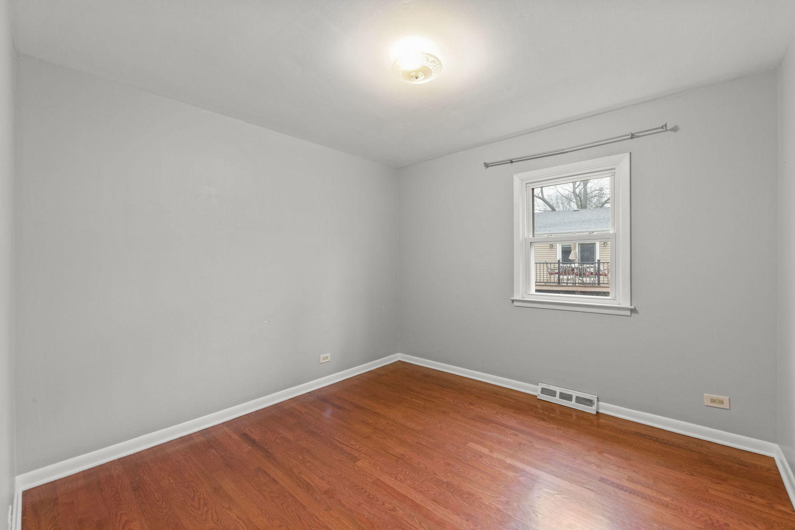 22W558 Tamarack Drive