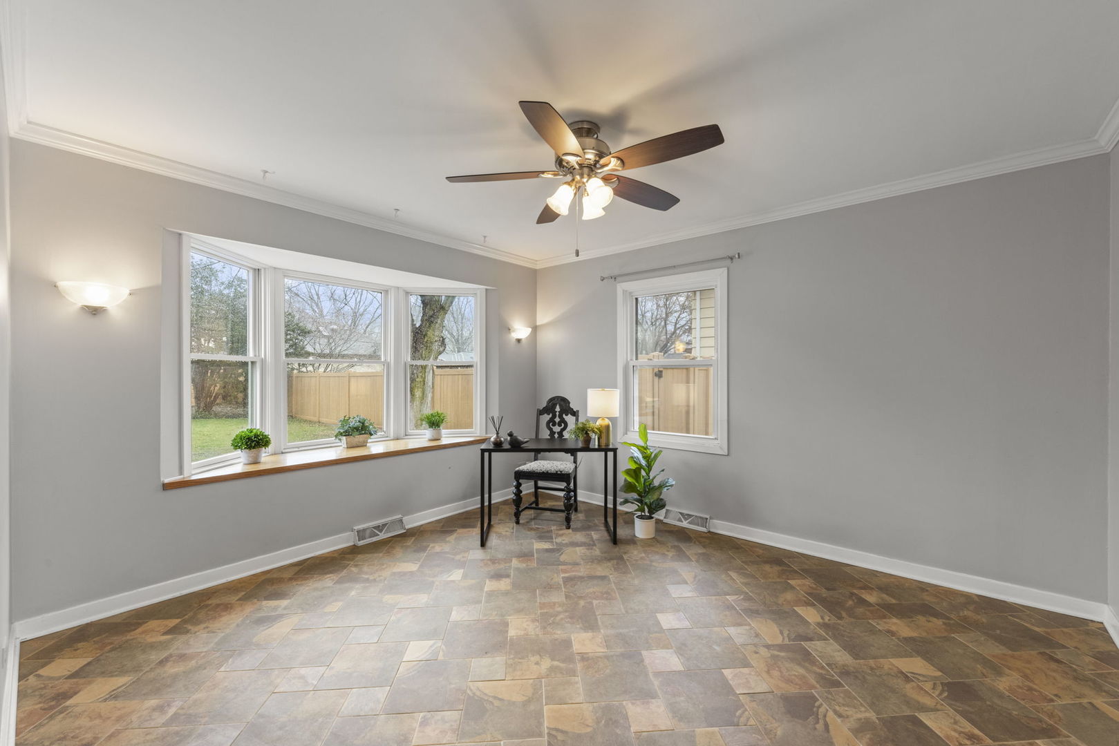 22W558 Tamarack Drive