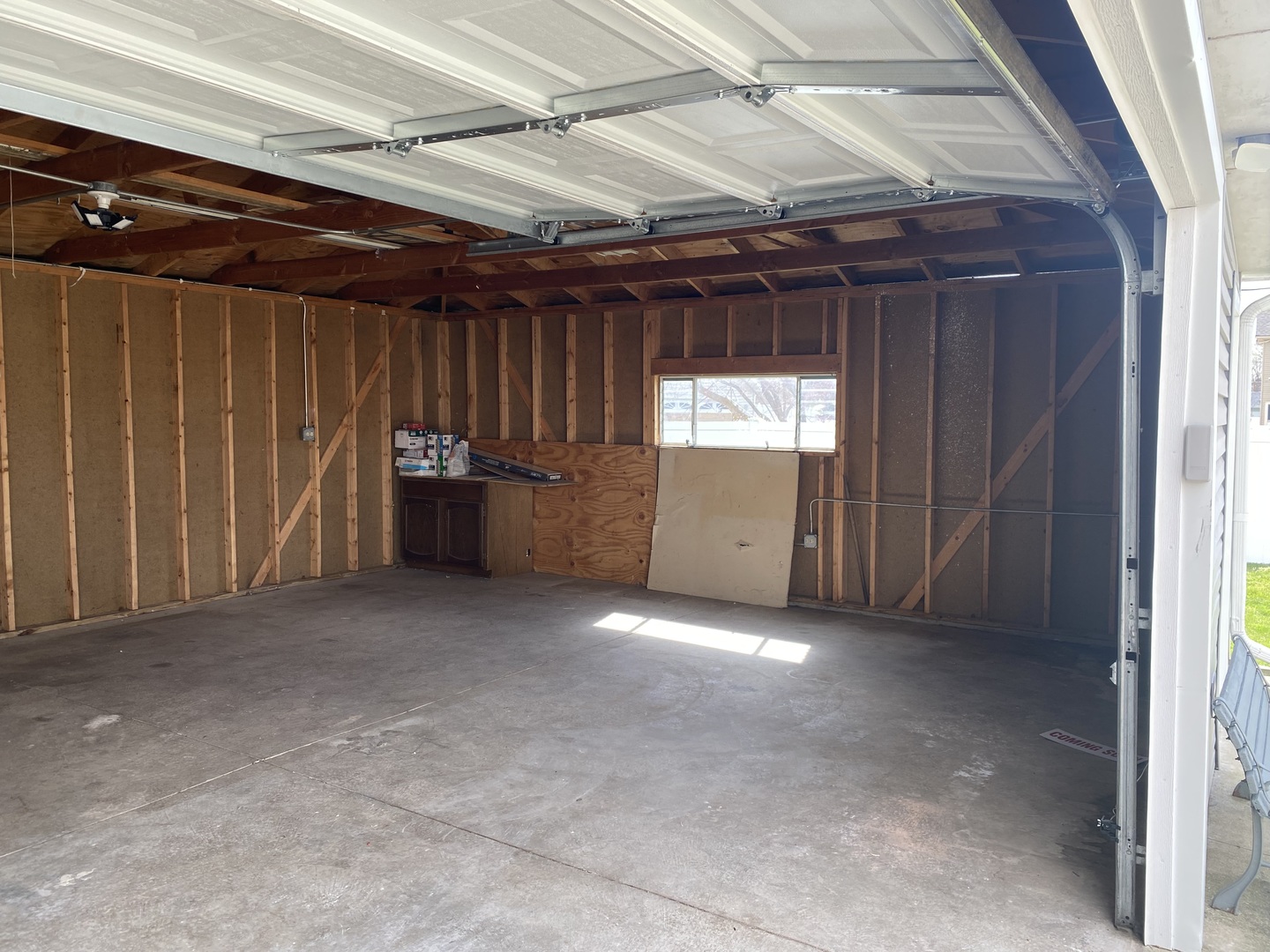 601 E Prairie Avenue