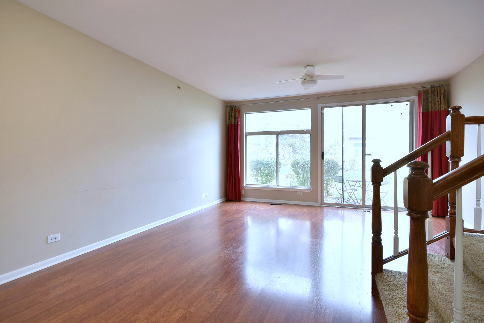 1134 E Addison Avenue