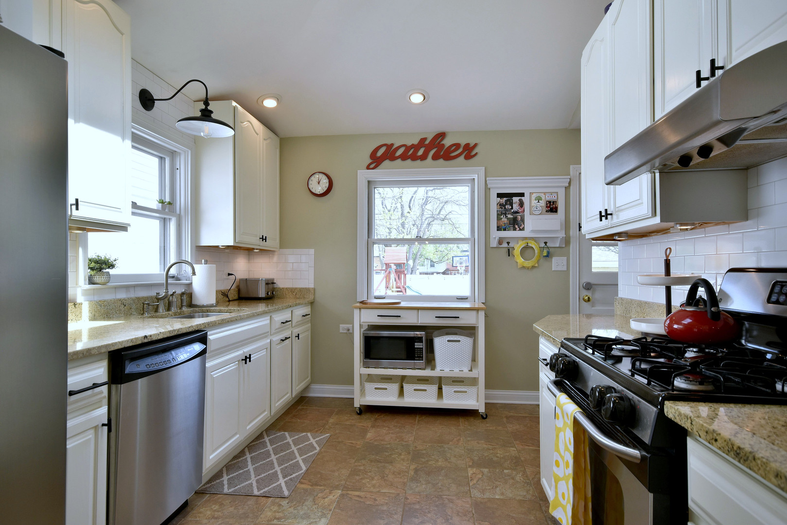 247 N Evergreen Avenue