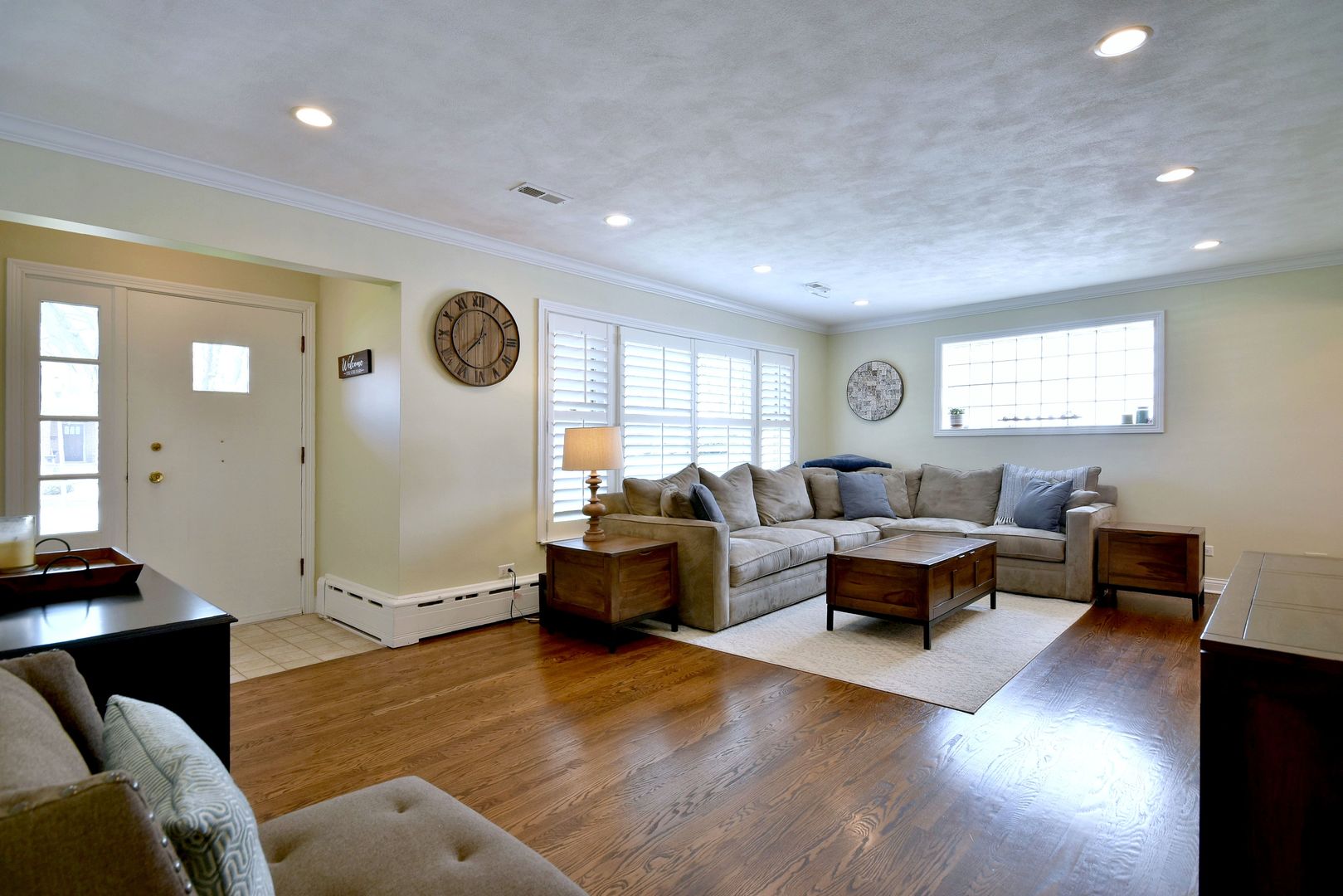 247 N Evergreen Avenue