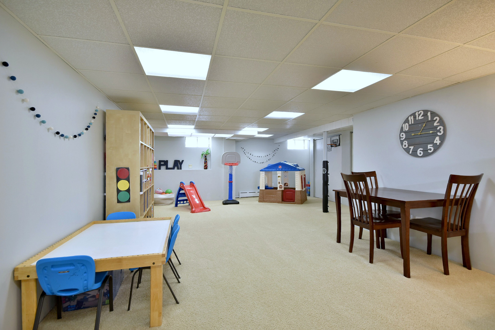 247 N Evergreen Avenue