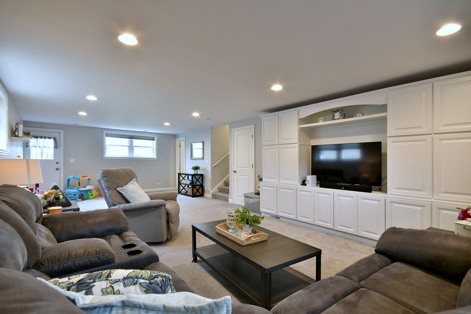 770 S Parkside Avenue