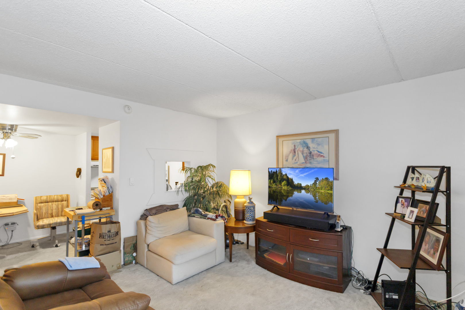 255 S West Avenue Unit: 505