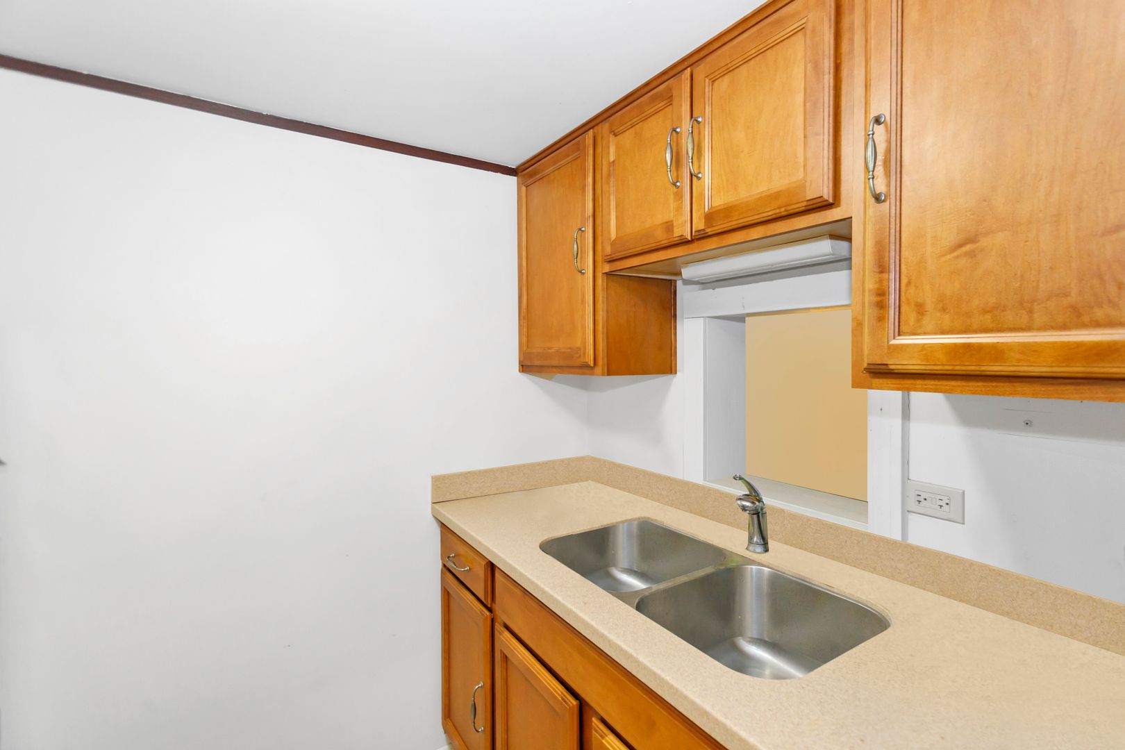 255 S West Avenue Unit: 505