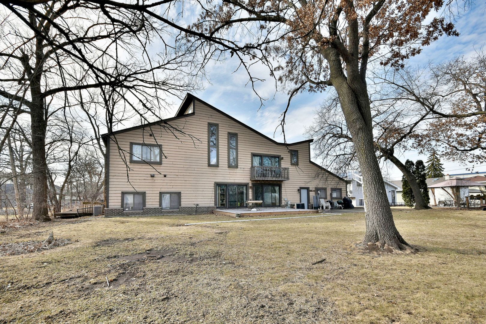253 N Bonnie Brae Avenue