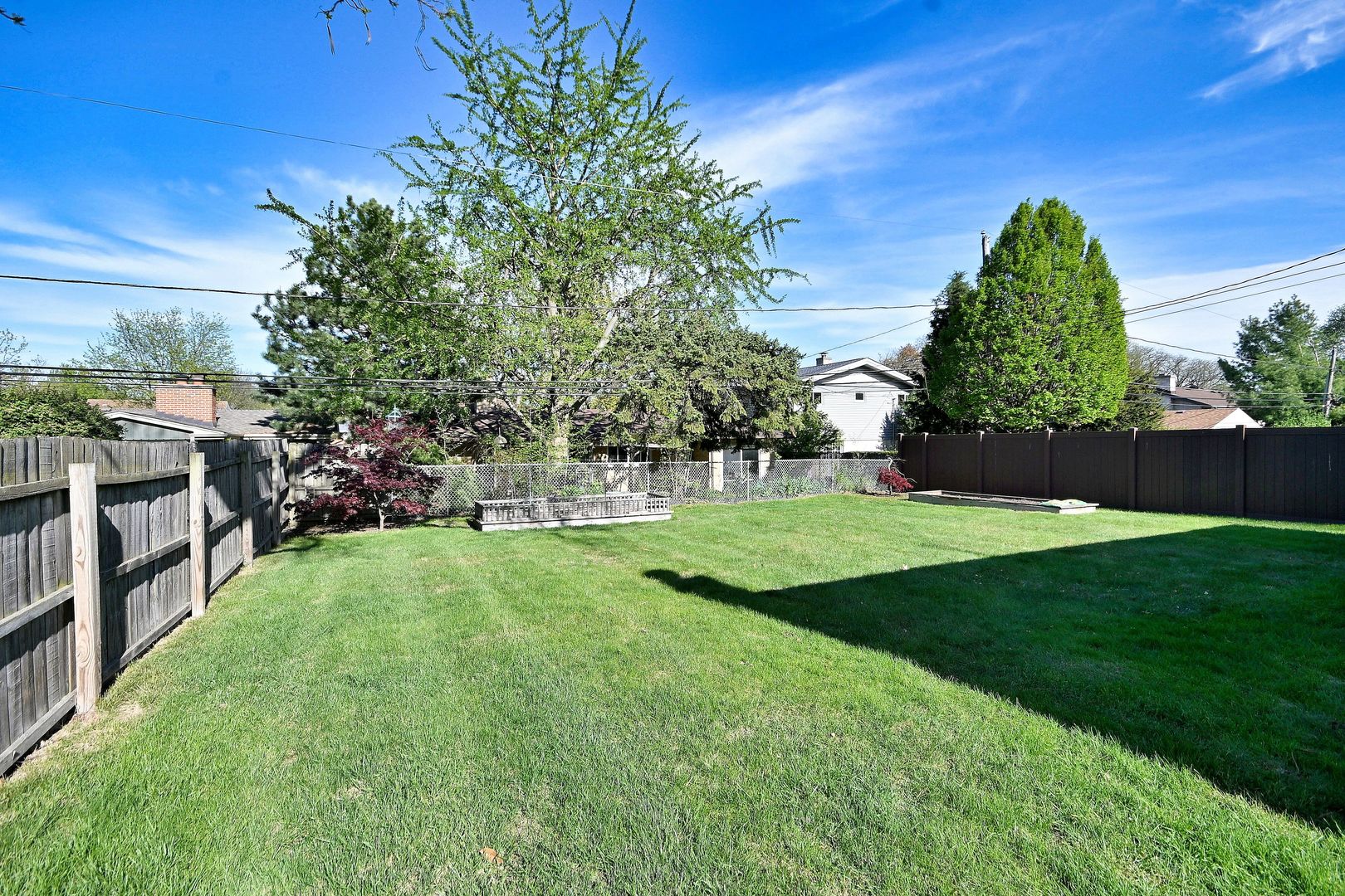 125 S Poplar Avenue