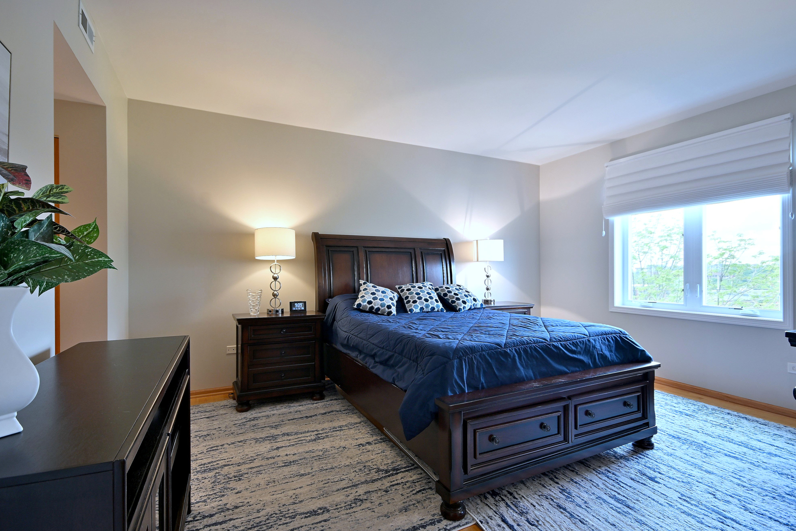 2260 S Grace Street Unit: 405