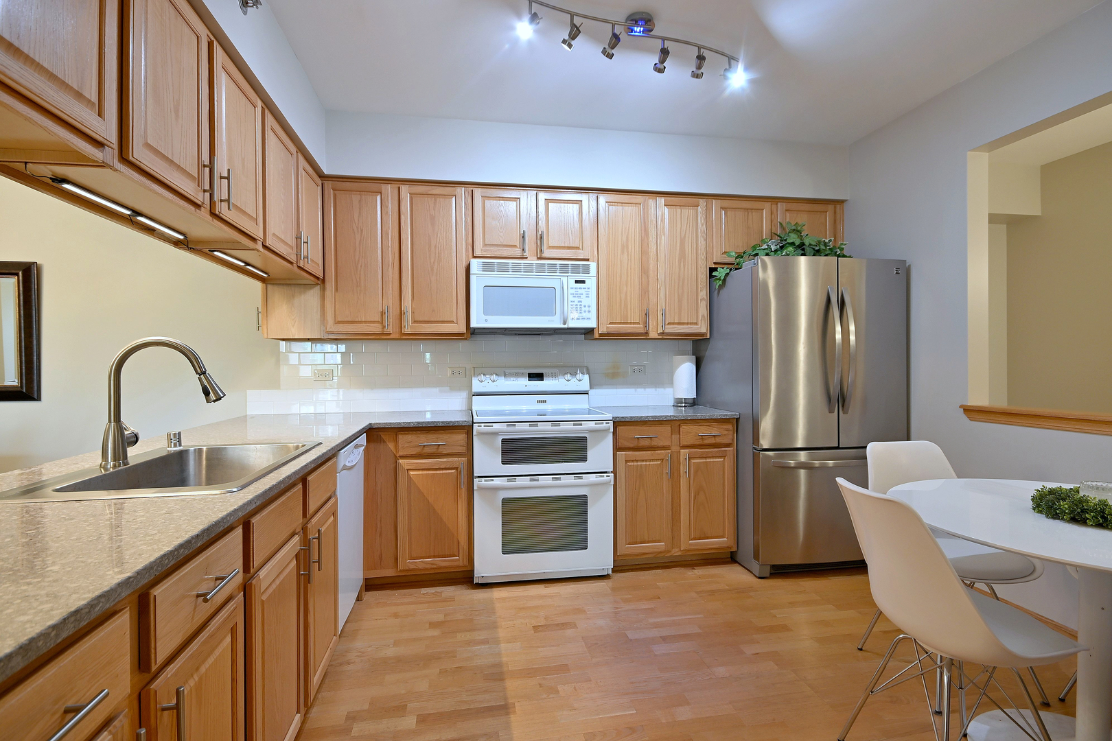 2260 S Grace Street Unit: 405