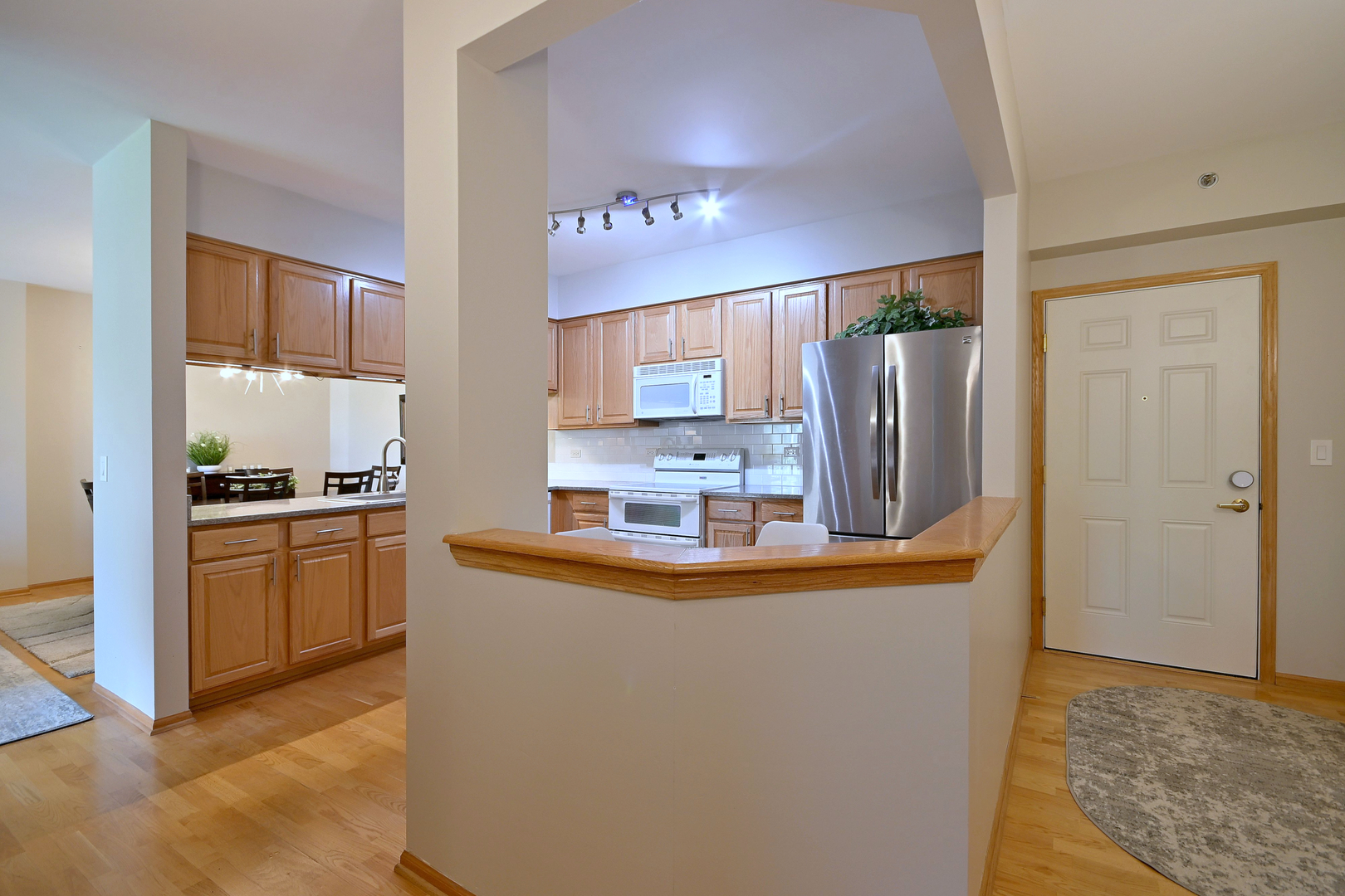 2260 S Grace Street Unit: 405