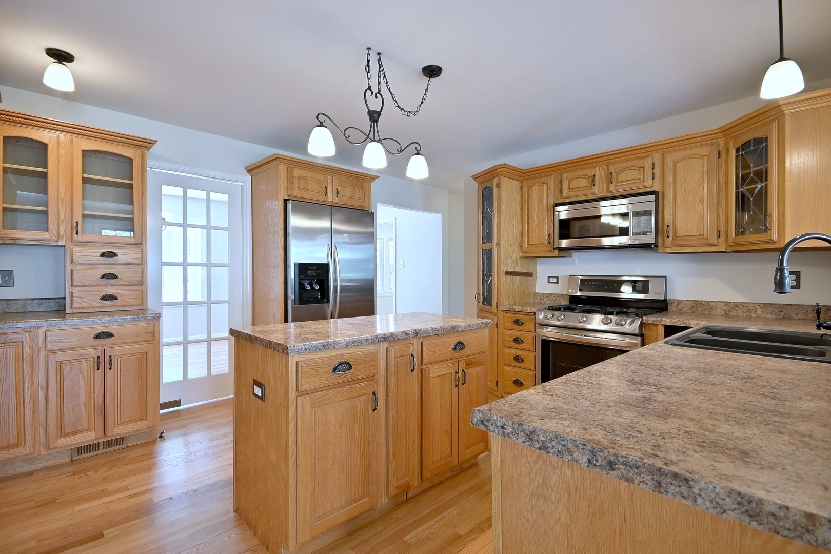405 W 3rd Street