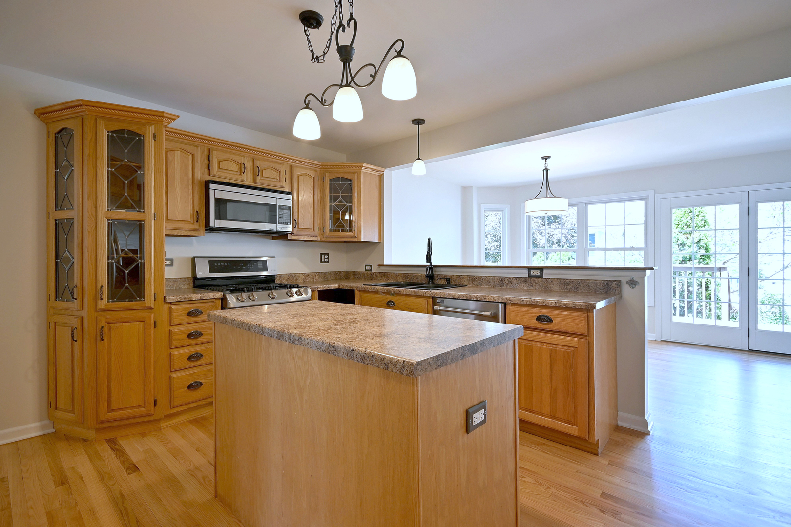 405 W 3rd Street