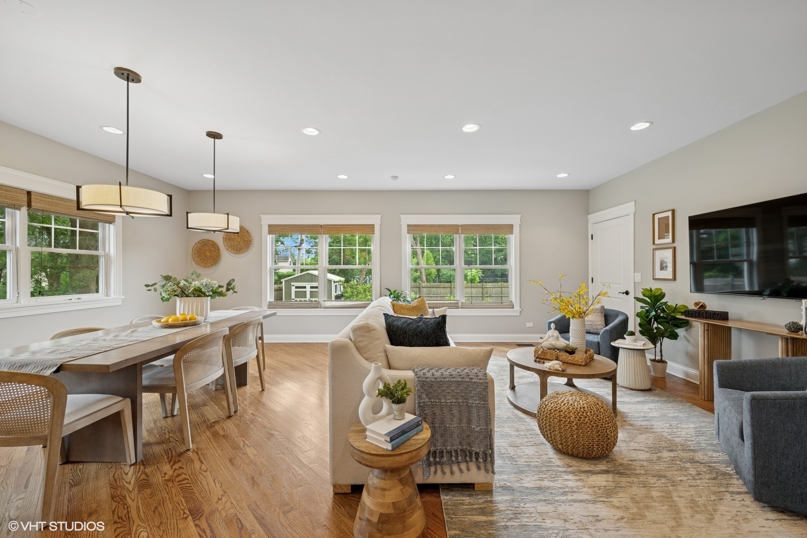 234 E Saint Charles Road