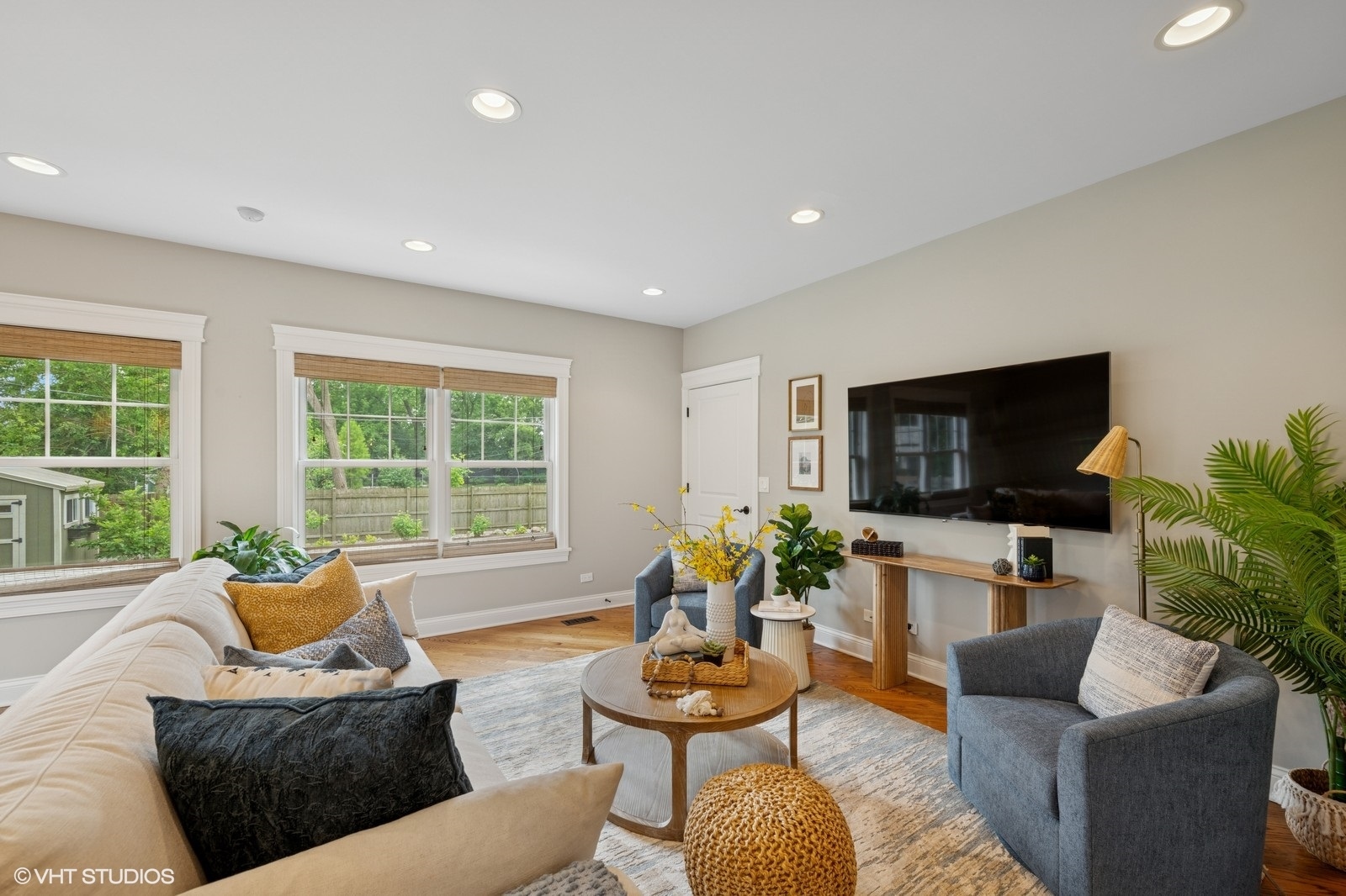 234 E Saint Charles Road