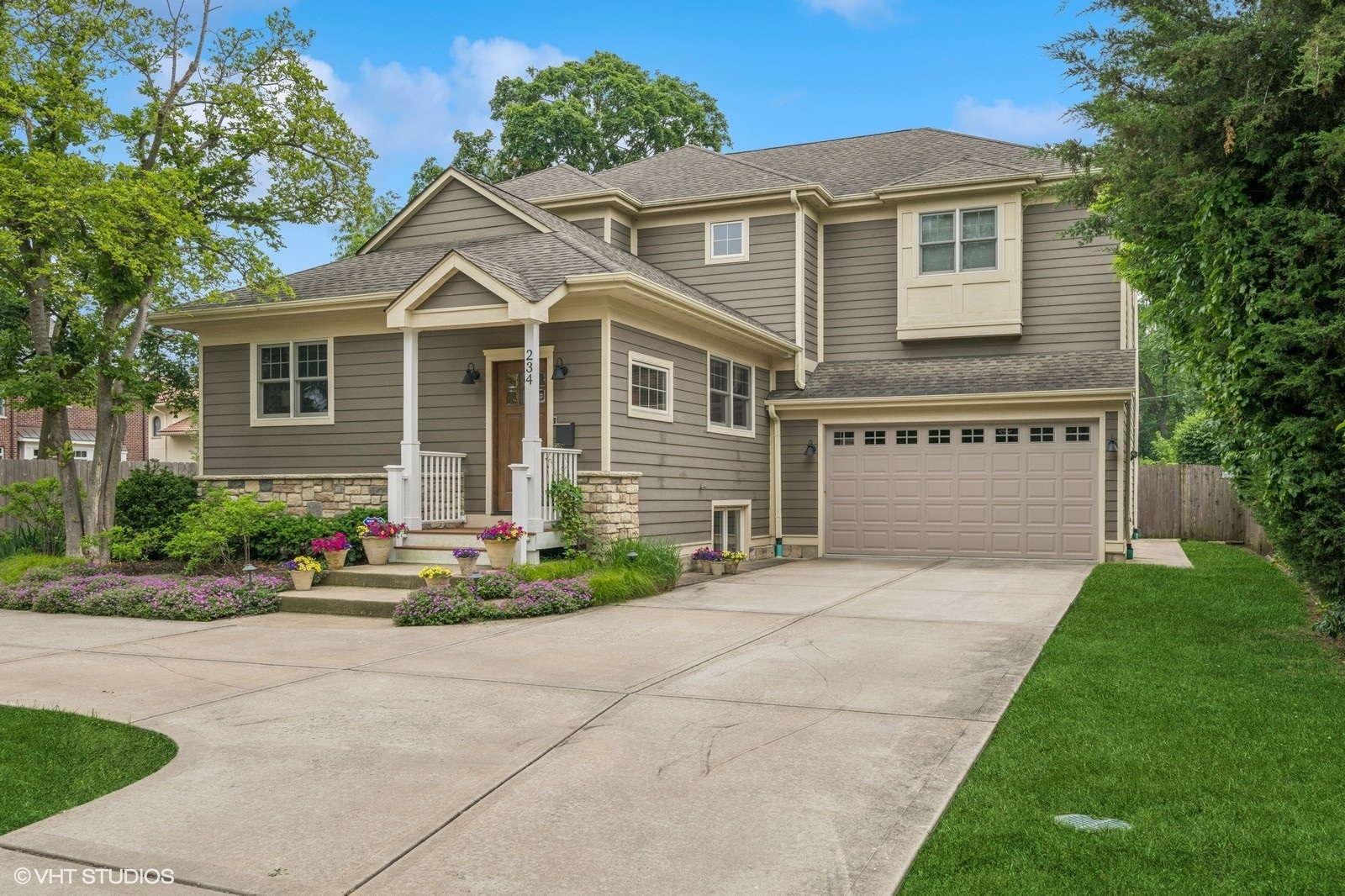 234 E Saint Charles Road