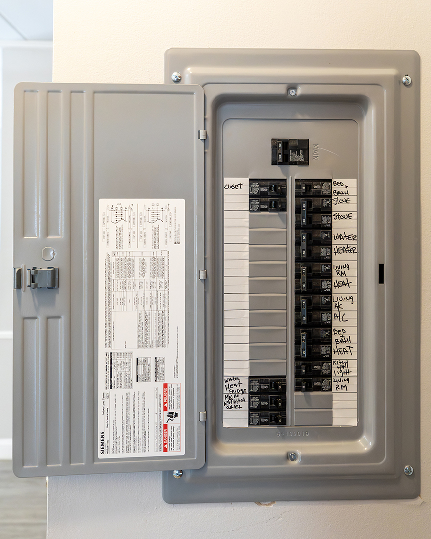 320 Circle Avenue Unit: 102