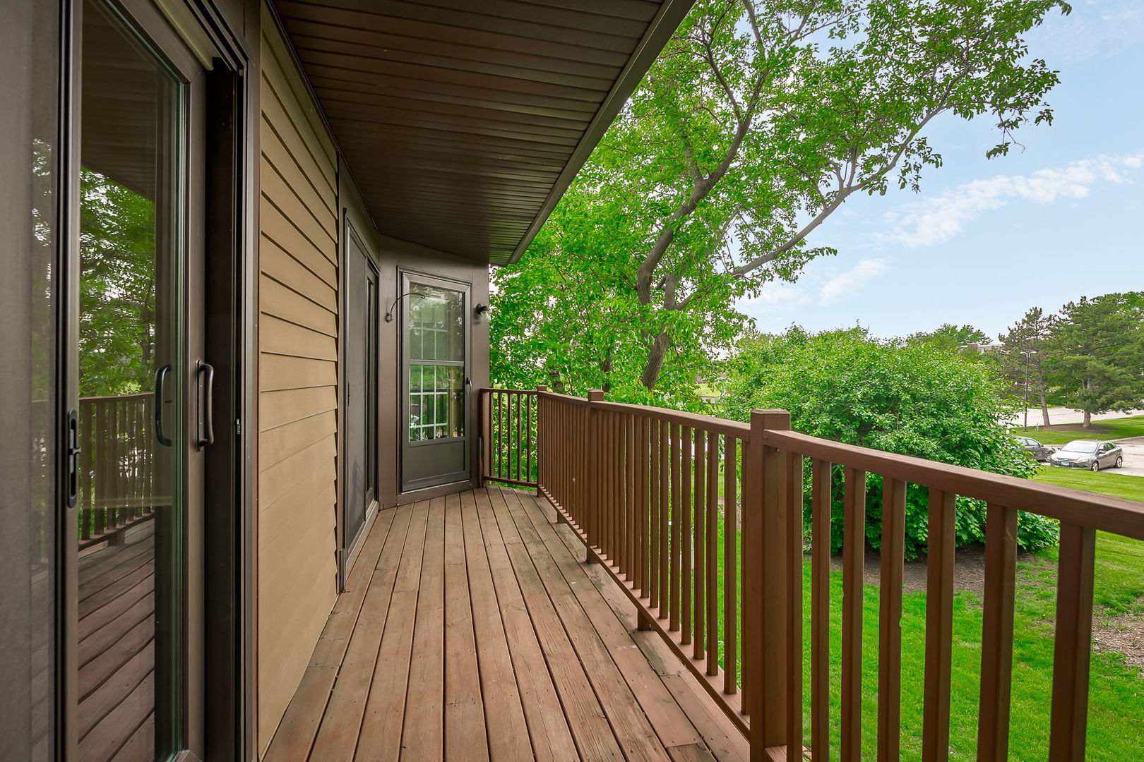 396 Sandhurst Circle Unit: 3