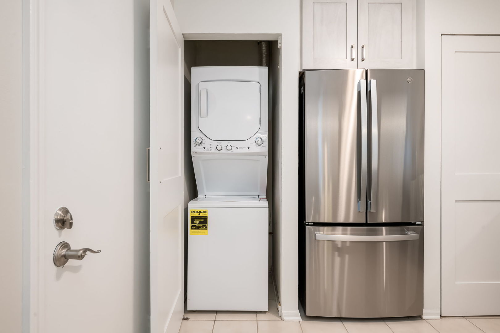 396 Sandhurst Circle Unit: 3