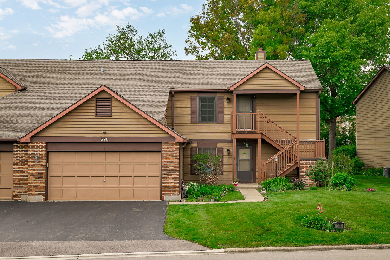 396 Sandhurst Circle Unit: 3