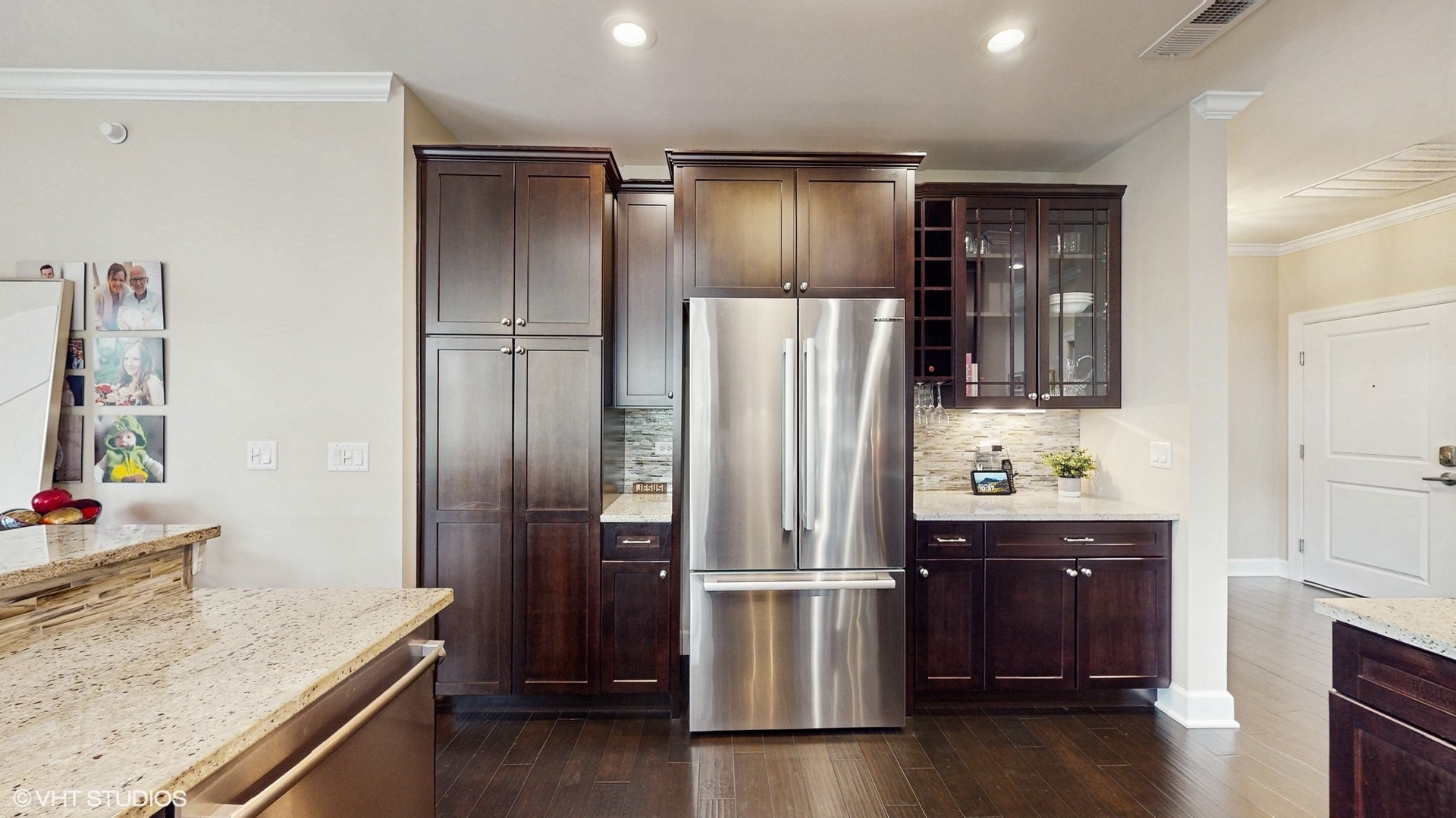 8 E Kennedy Lane Unit: 302