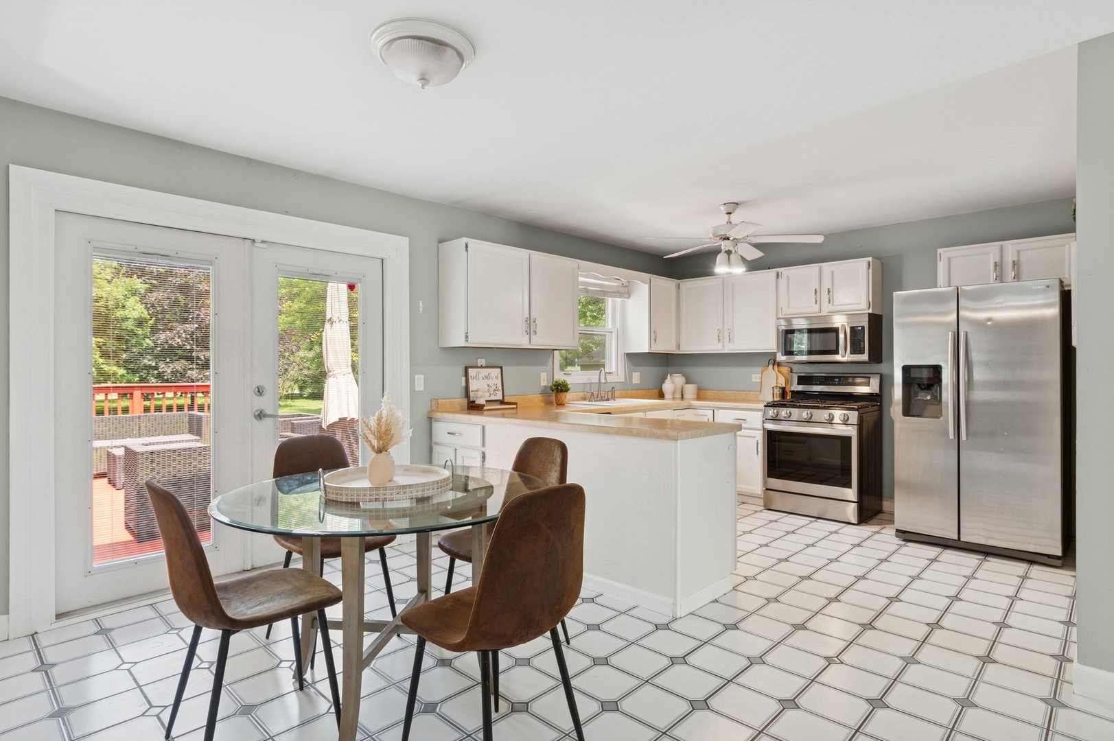 2212 Rosehill Court