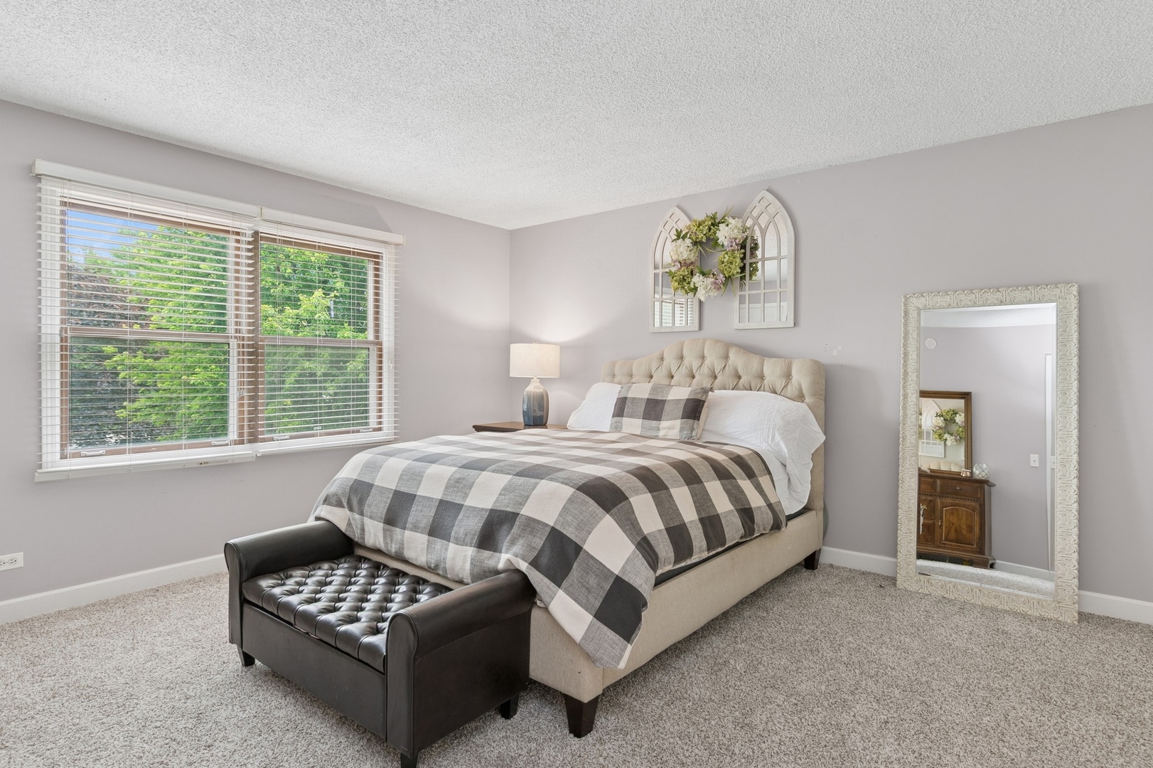 2212 Rosehill Court
