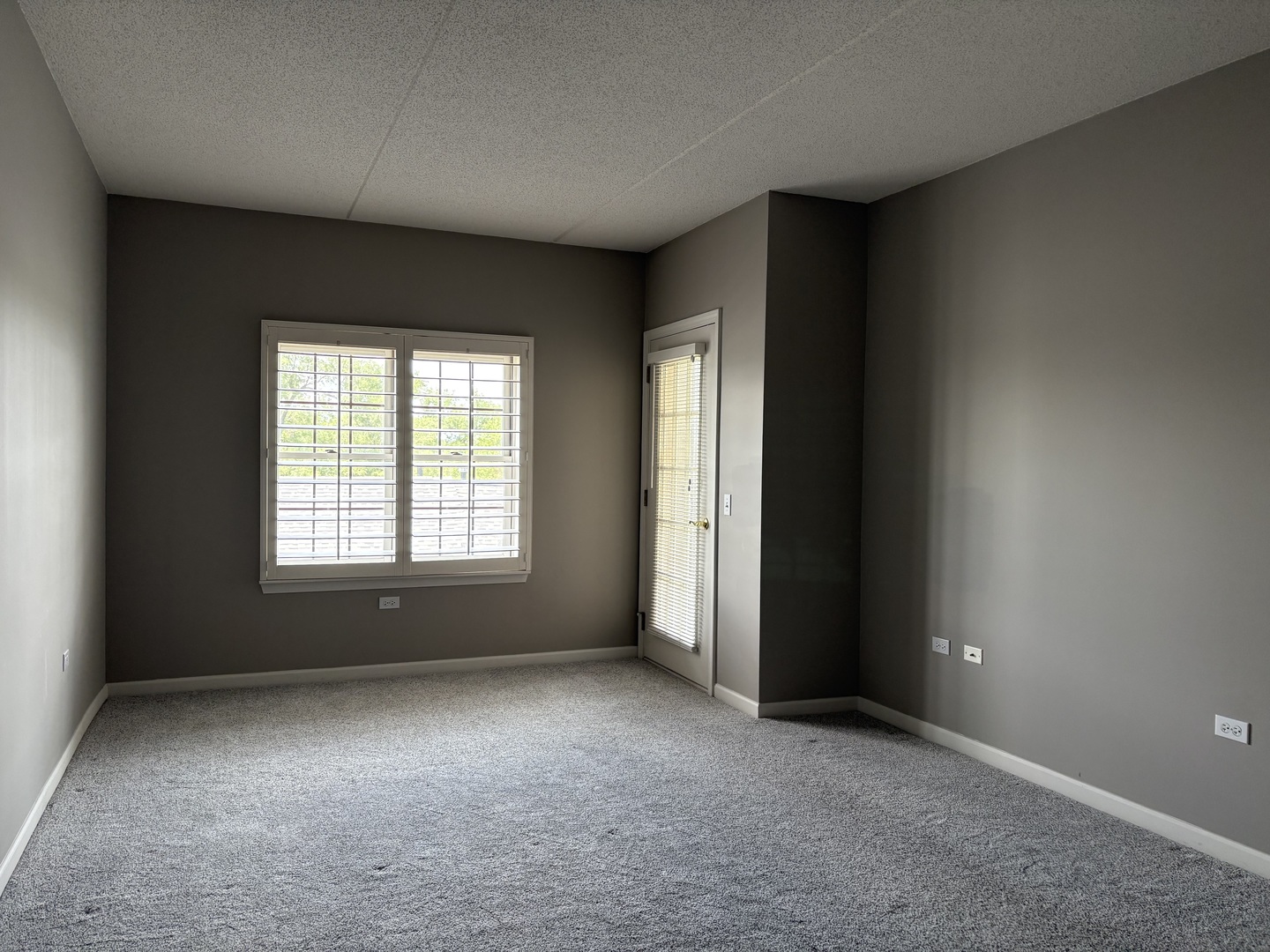 200 N Addison Avenue Unit: 505