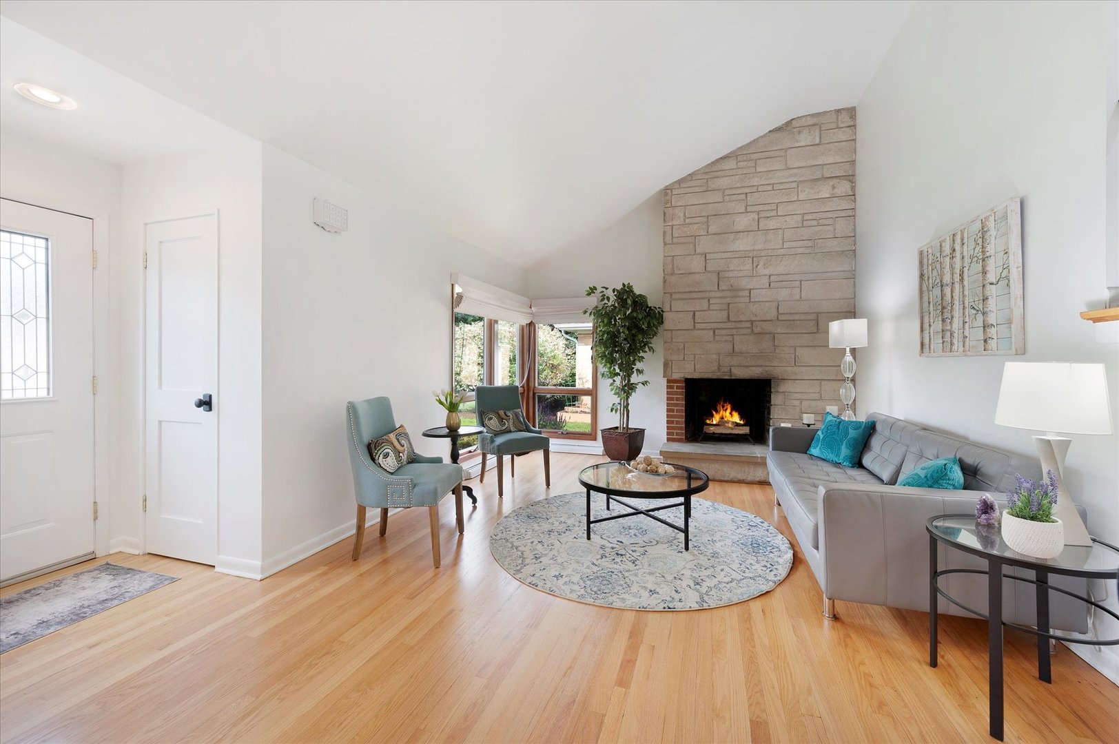 602 E Park Avenue