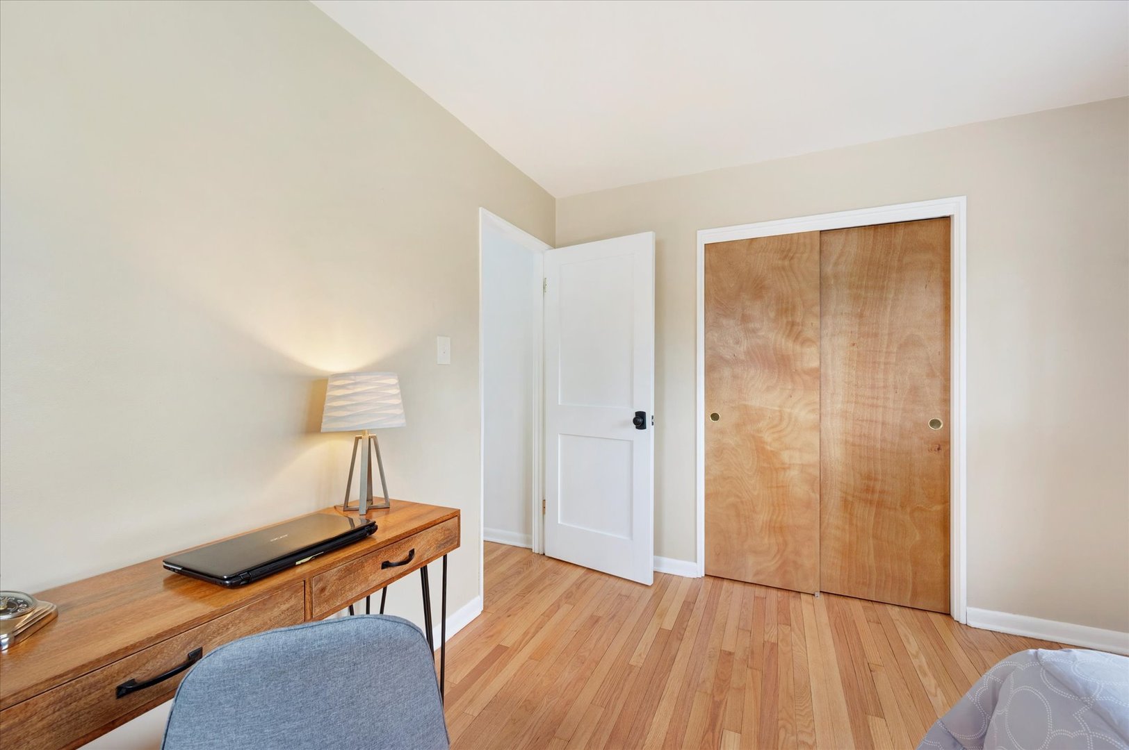 602 E Park Avenue