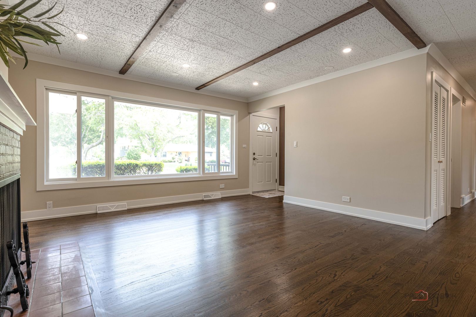 1011 Pendleton Place