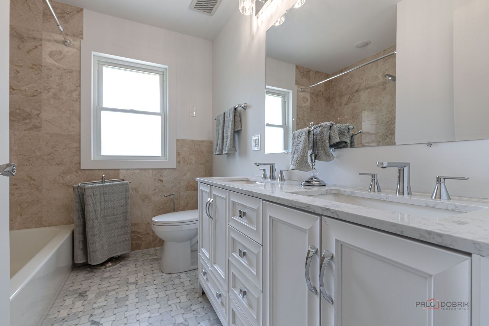 1011 Pendleton Place