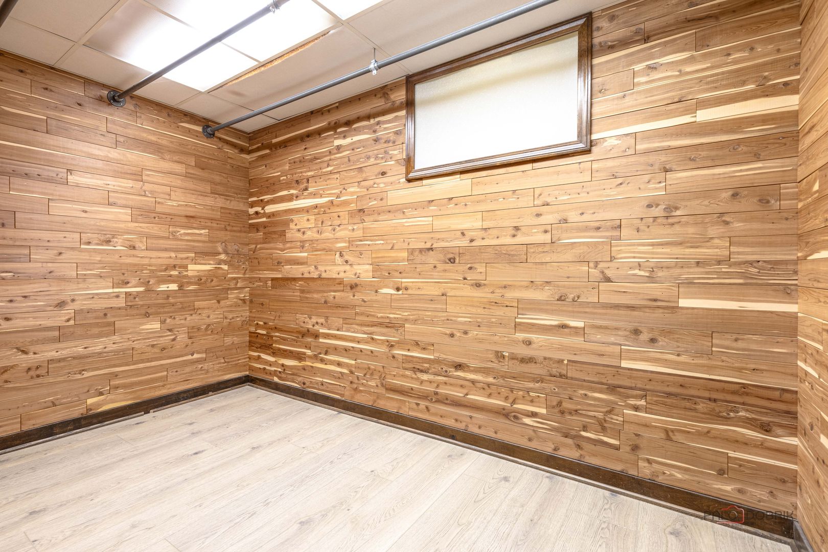 1011 Pendleton Place