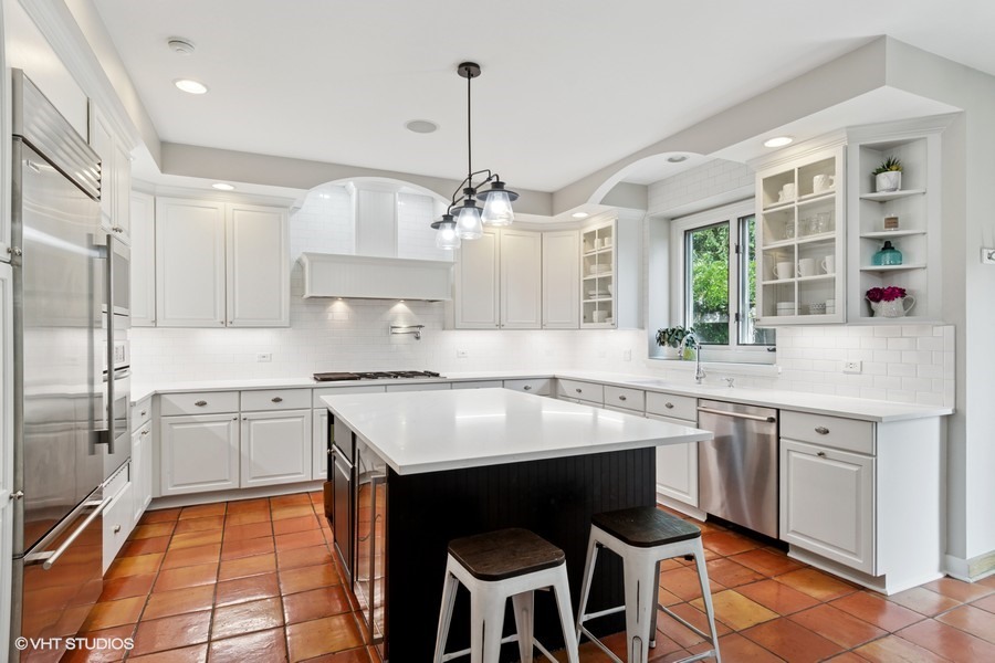 366 W Eggleston Avenue