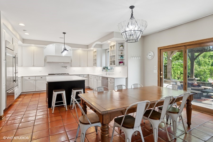 366 W Eggleston Avenue