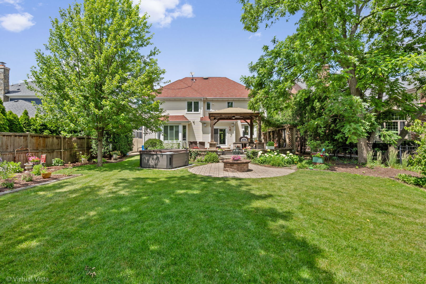 366 W Eggleston Avenue